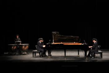 Ŭ���� ����ȸ (�ǾƳ�) ÷���̹���